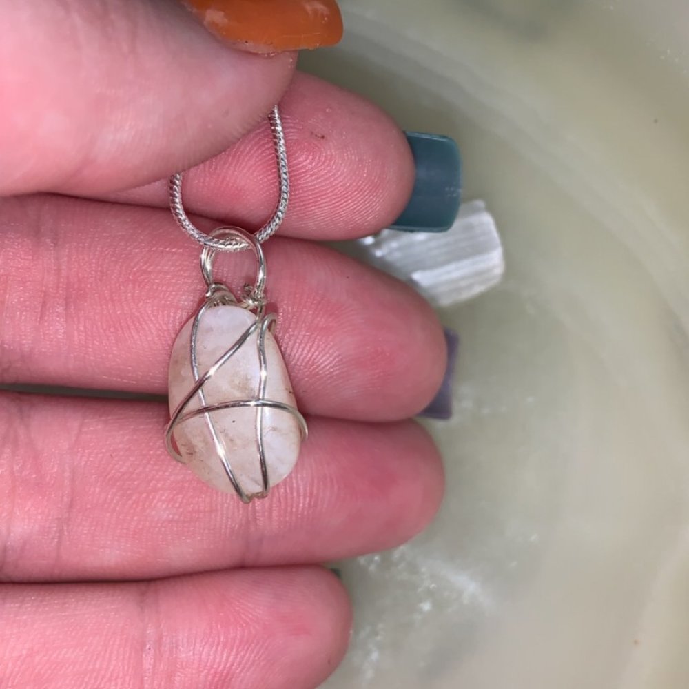 Citrine pendant necklace